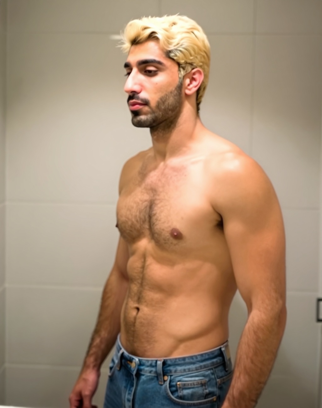 CuteBoyLooking — friendboy.pro profile cover