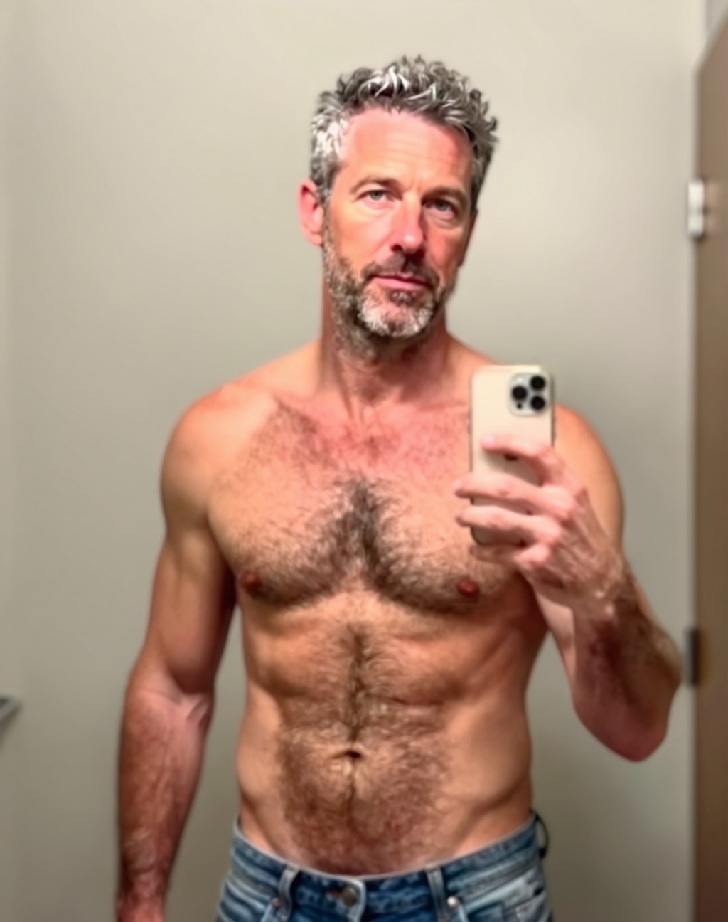 Musclepig — friendboy.pro profile cover